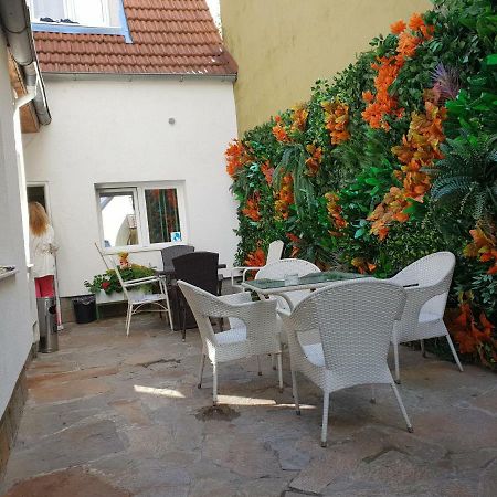 Pension Haus Baron 2 Friedrichsfeld Edingen-Neckarhausen المظهر الخارجي الصورة