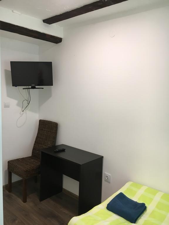 Pension Haus Baron 2 Friedrichsfeld Edingen-Neckarhausen المظهر الخارجي الصورة