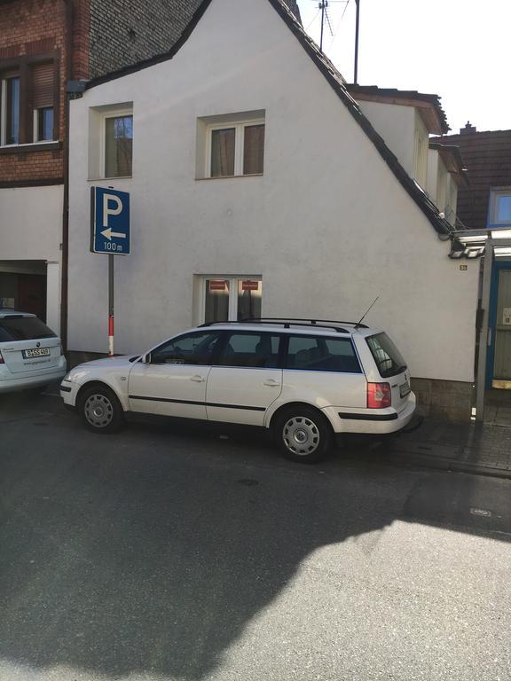 Pension Haus Baron 2 Friedrichsfeld Edingen-Neckarhausen المظهر الخارجي الصورة