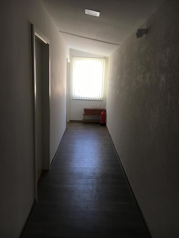 Pension Haus Baron 2 Friedrichsfeld Edingen-Neckarhausen المظهر الخارجي الصورة