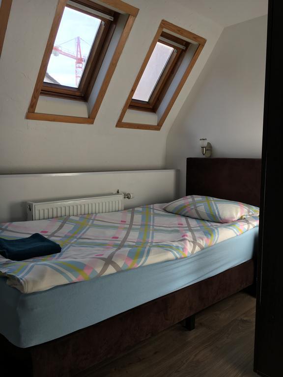 Pension Haus Baron 2 Friedrichsfeld Edingen-Neckarhausen المظهر الخارجي الصورة